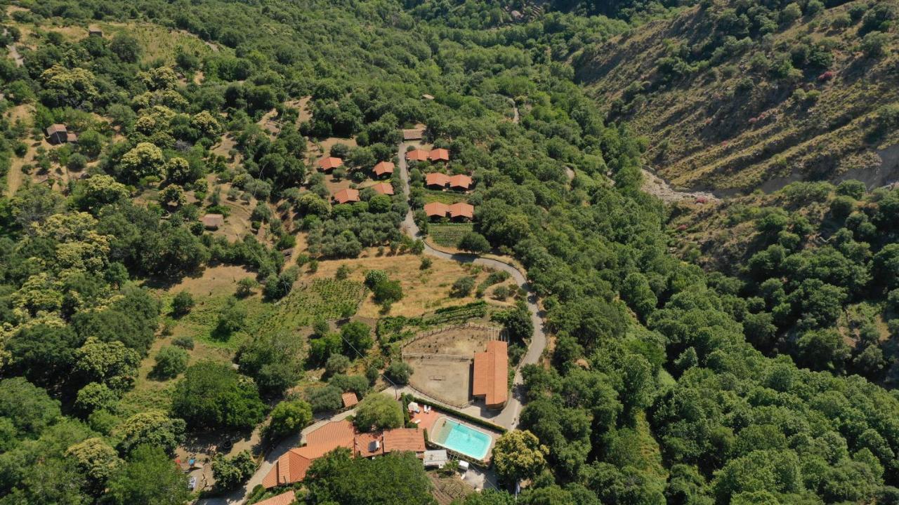 Agriturismo San Cataldo Motta Camastra Εξωτερικό φωτογραφία