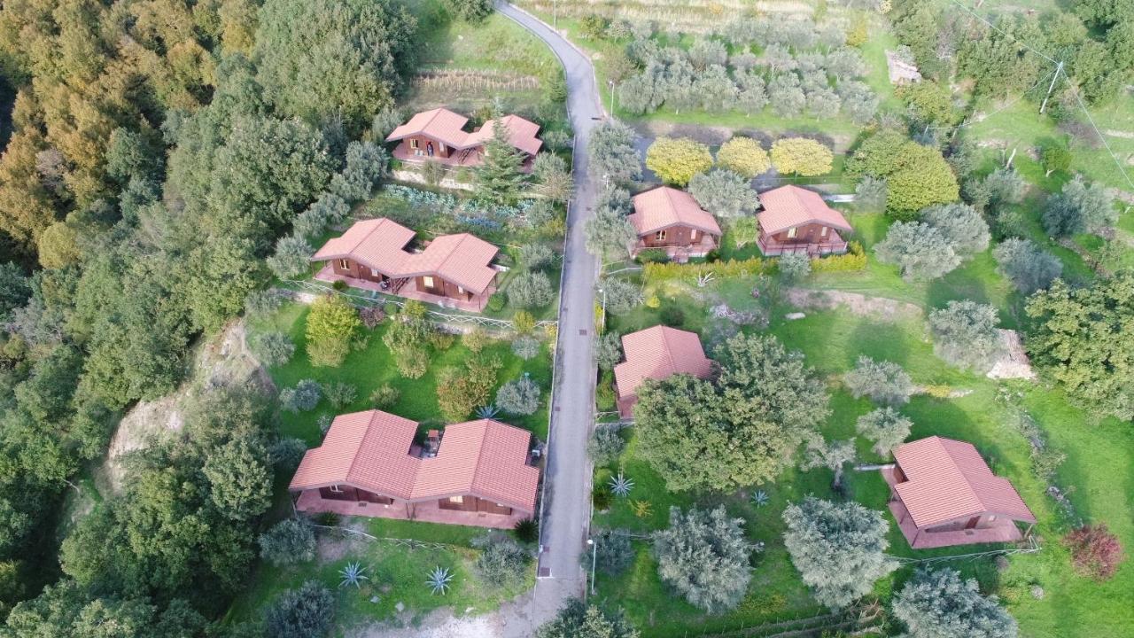 Agriturismo San Cataldo Motta Camastra Εξωτερικό φωτογραφία