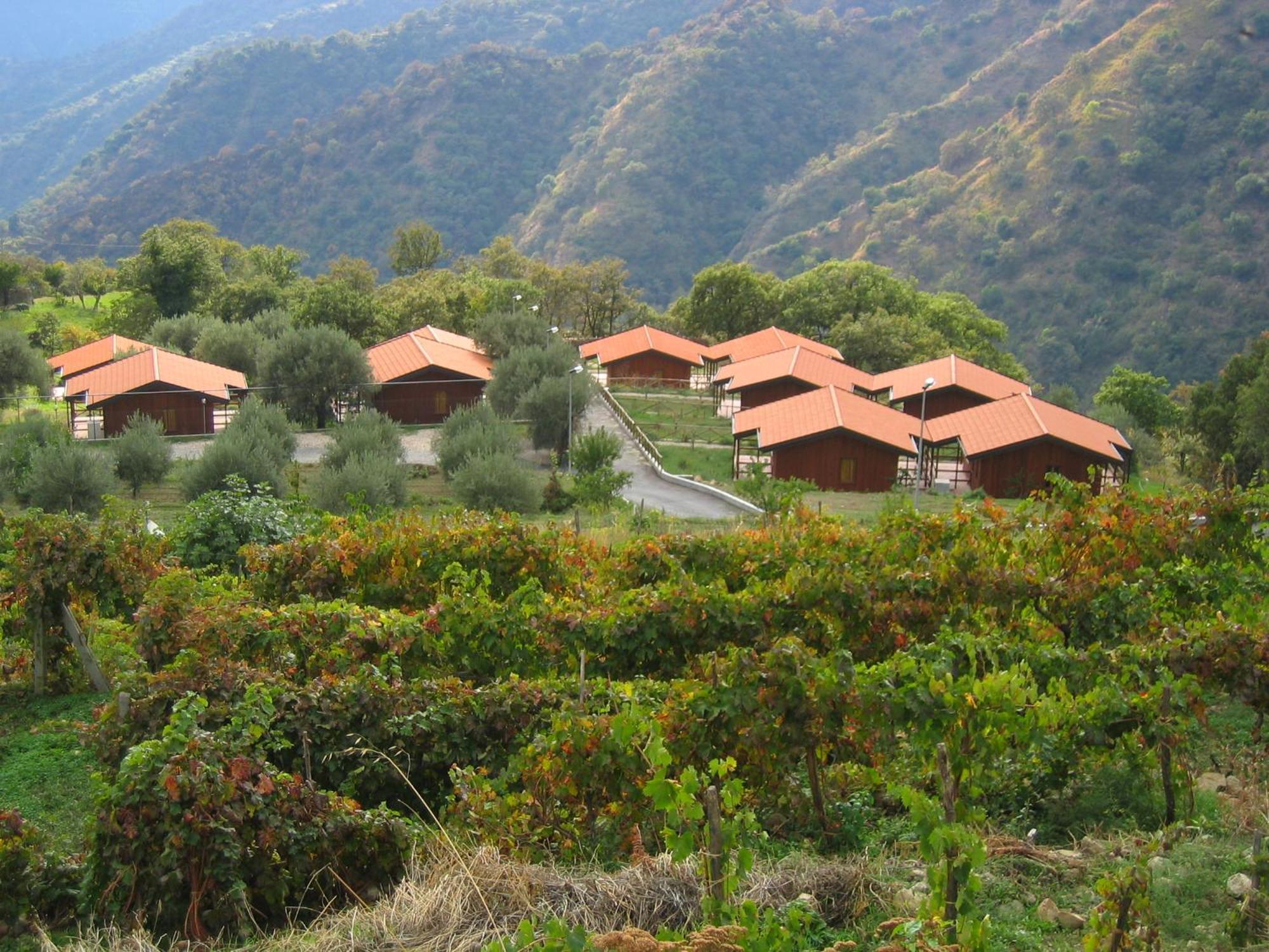 Agriturismo San Cataldo Motta Camastra Εξωτερικό φωτογραφία